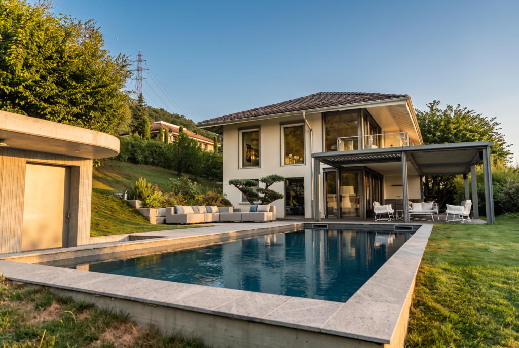 Projet Bursinel — piscine en béton armé, vue à préciser